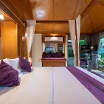 Pattaya Bungalow I, Totally Private Pool