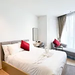 Central Pattaya Condo With Roof Top Pool