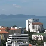 วิวทะเล 1บี เซอร์วิส อพาร์ตเมนท์ อพาร์ทเม้น Pattaya