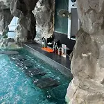 Centara *