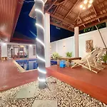 Gusvana Pool Villa
