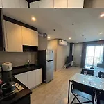 Sea View 2 Bed At Great Location