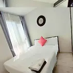อพาร์ทเม้น Sea View 2 Bed At Great Location *