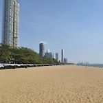 Cozy Studio Apartment