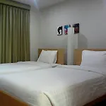Double D Boutique Hotel 2*