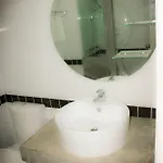 Double D Boutique Hotel 2*