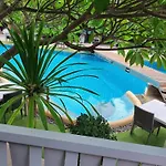 Momento Resort