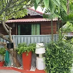 โมเมนโต รีสอร์ท