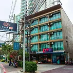 โรงแรม Grande Classic