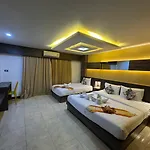Mr.mac's Place Pattaya