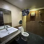 Mr.mac's Place