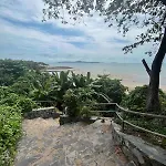 Apartment Stunning Unit Situated In
