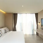 Akara Hotel 5*