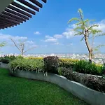 Supalai Sea View 1B1B Suite Room