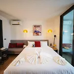 Edge Sea View อพาร์ทเม้น