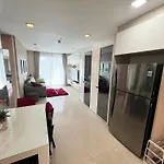 อพาร์ทเม้น The Palm Wongamat - 2br Luxury Beachfront - Ocean View