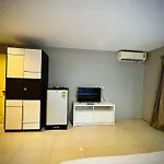 Vibe Inn Walking Street Pattaya