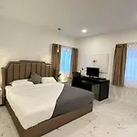 G Cozy Pool Villa *