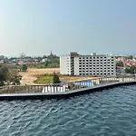 The Prim Grand Condo Wongamat N103 - Spacious Apartment Near The Sea