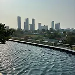 The Prim Grand Condo Wongamat N103 - Spacious Apartment Near The Sea