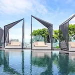 อพาร์ทเม้น Downtown Charm Edge 1 Bedroom Seaview *