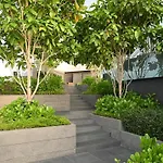 Downtown Charm Edge 1 Bedroom Seaview อพาร์ทเม้น *