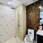 Arcadia Apartment *