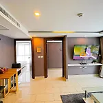 Grand Avenue By Monthstayz Thailand