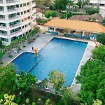 Jomtien Beachside Studio At View Talay5