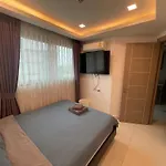 Exclusive Arcadia Condo - Amazing Pools, Gardens, Waterfalls, Gym, Sauna, Jacuzzi, Parking - Super Host