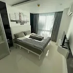 Apartment Stylish - Ultra-fast Fiber Internet, Pool, Sauna, Gym, Smart Tv, Guest Friendly Pattaya