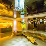 The Palm Wongamat ,World Class Luxury Seaview Condo, Private Beach Can See The Sanctuary Of Truth