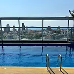 อพาร์ทเม้น Jomtien Treetops