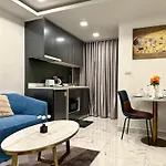 Arcadia Center Suites Near Walking Street And Beach