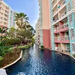 Pattaya Park View Comfort Room