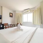 Dancenter Luxury Underwater World Pattaya