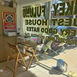 Oyo 75474 Funkey Fulung Andy & Tan โรงแรม Pattaya