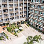 Sunday Ja Hotel
