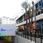 R-Con Blue Ocean Hotel