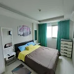 1 Bedroom Water Park Condominium