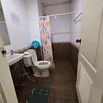 Huskies And Company Guest house Pattaya