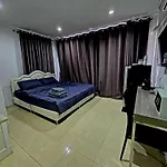 Huskies And Company 3* Pattaya