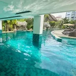 Apartment Club Royal *