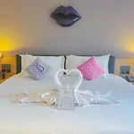 Xq Pattaya Hotel