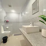 Gary Pool Pattya Villa *