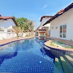 Gary Pool Villa Pattya