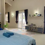 Villa Gary Pool Pattya