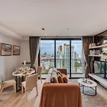 2 Bed Sea View High Floor Luxury *