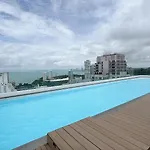 Cosy Beach View Condominium