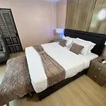 Maya Residence